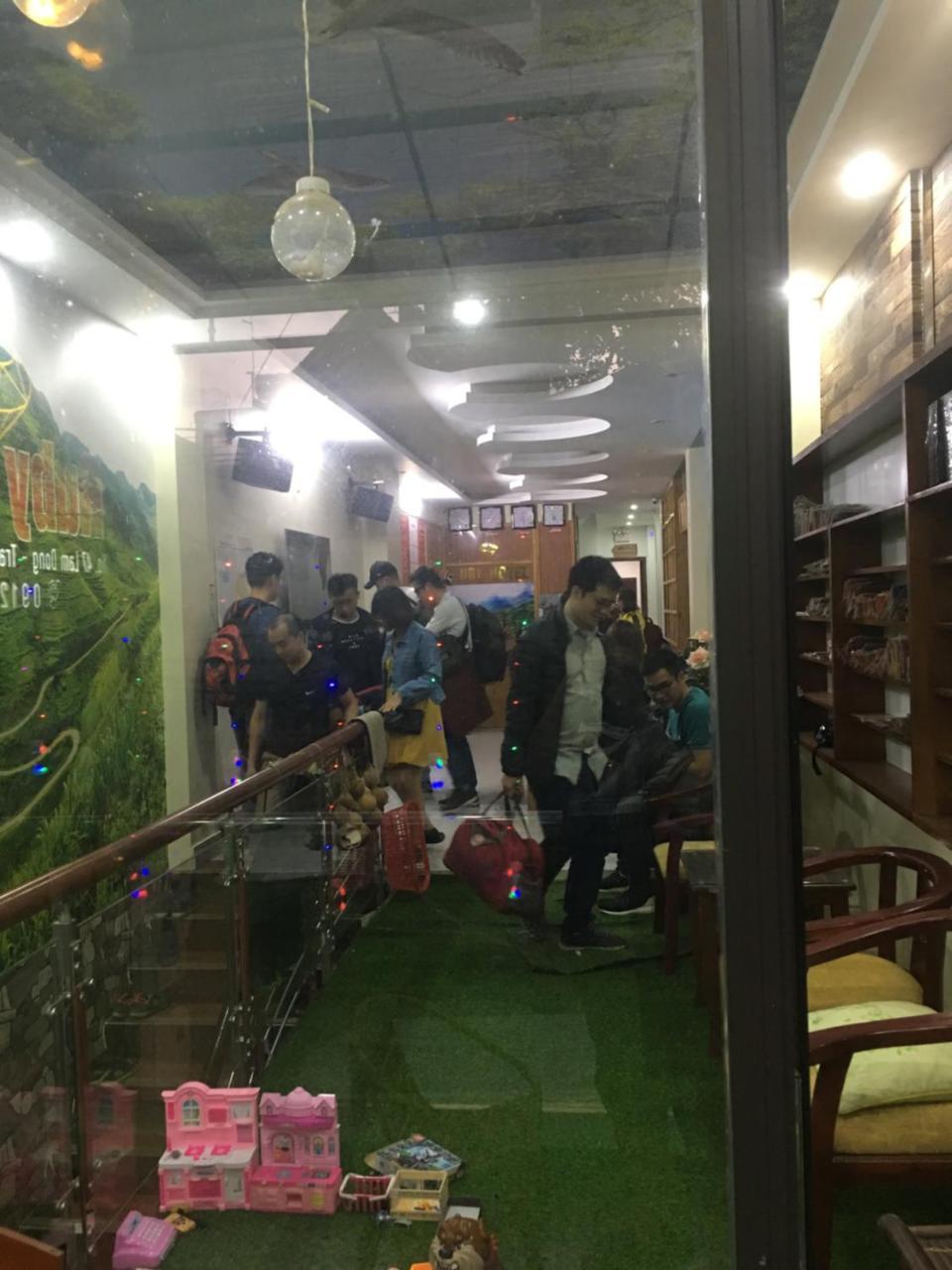 Ruby Hostel Ha Giang Exterior photo